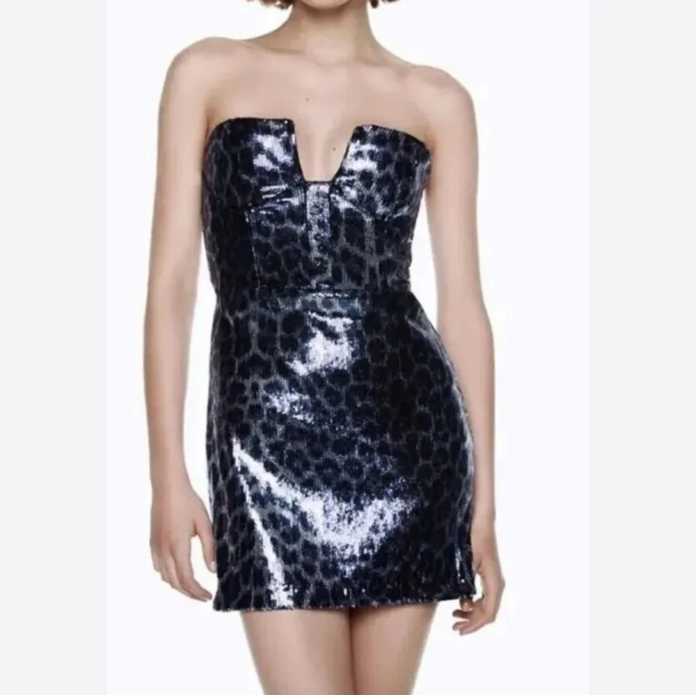 NWT Zara Blue Leopard Sequin Dress - Picture 2 of 10